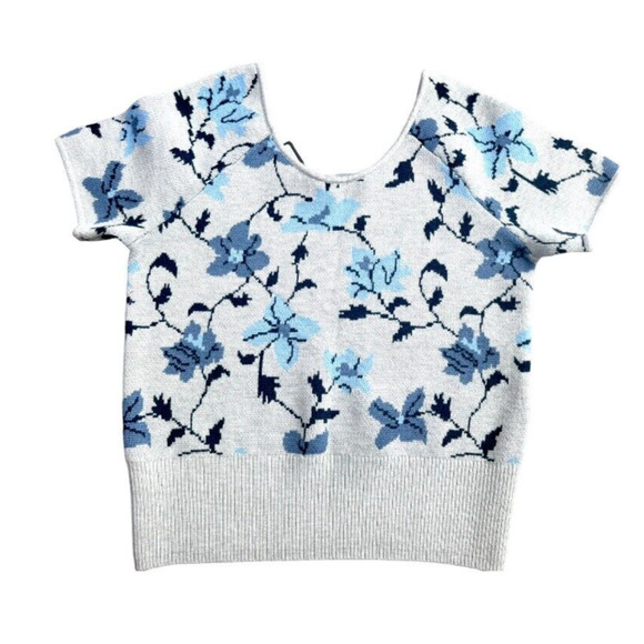 Club Manaco Women M Floral Jacquard Tee Sweater Blue/Gray 100% Wool $129 NWT - Picture 2 of 8
